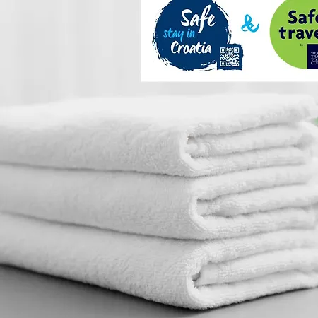 아파트 Knego - Comfort One Bedroom With Balcony And Sea View *