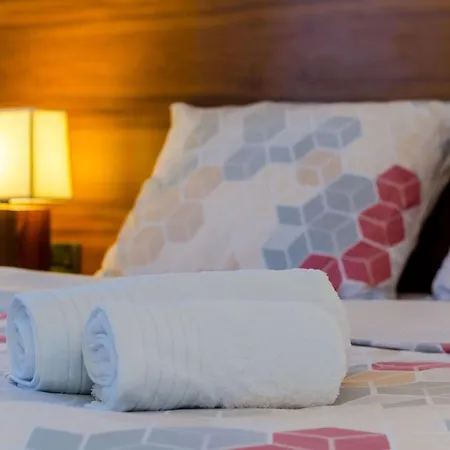 Knego - Comfort One Bedroom With Balcony And Sea View 아파트 믈리니